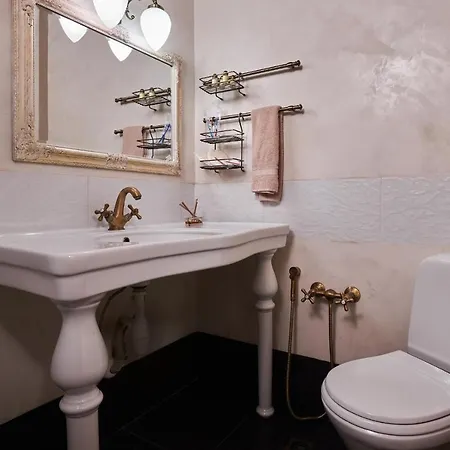 Special Flat With Great Central Location Kharkiv Exterior photo