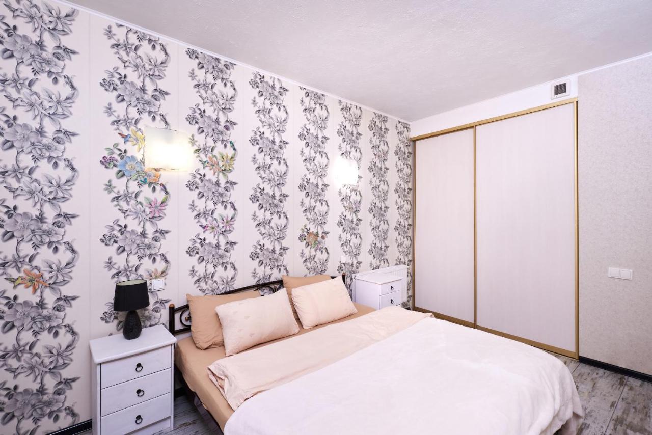 Special Flat With Great Location