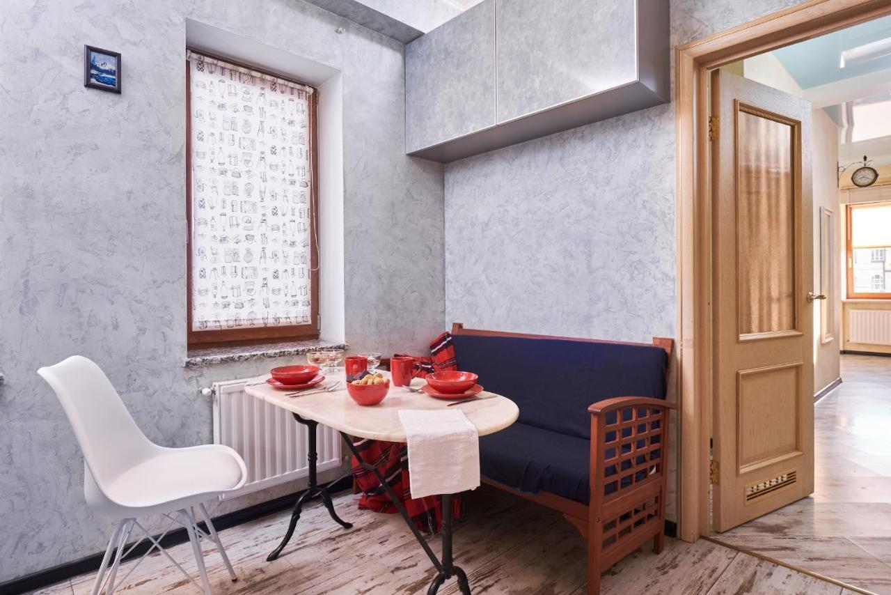 Special Flat With Great Location Apartment