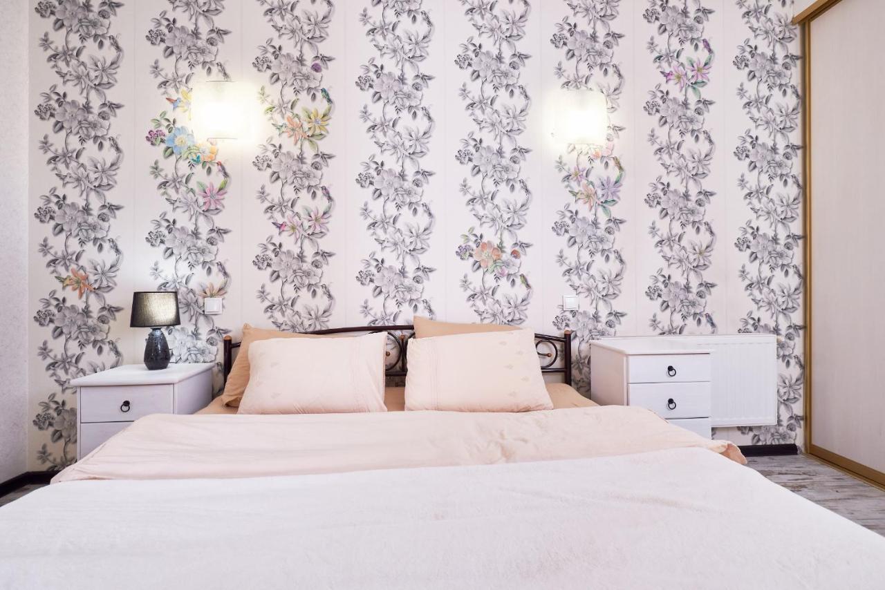 Special Flat With Great Location Apartment *